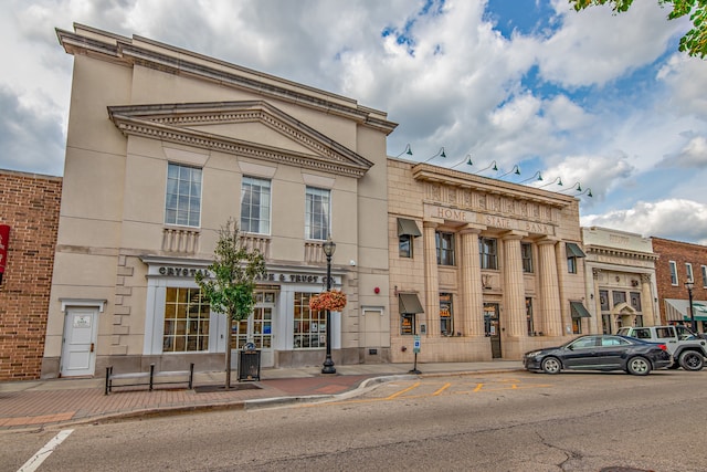 view of building exterior