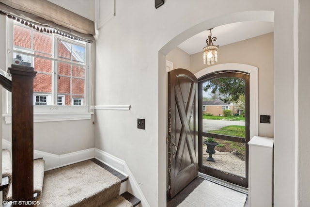 foyer entrance featuring a healthy amount of sunlight