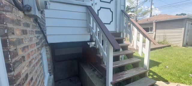 entry to storm shelter with a yard