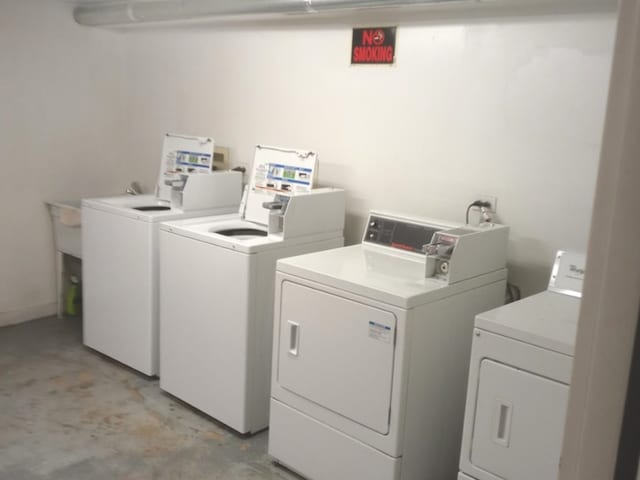 laundry room featuring washer and dryer