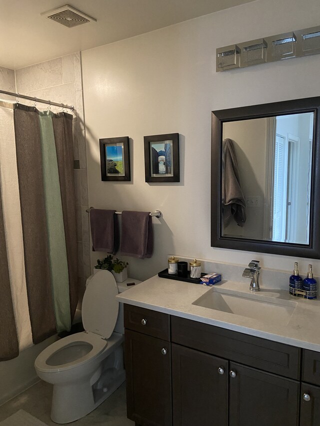 full bathroom with tile patterned floors, vanity, toilet, and shower / bathtub combination with curtain