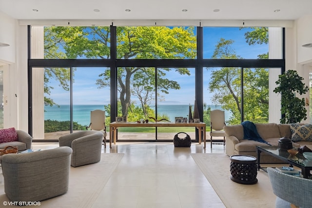 building lobby featuring a water view