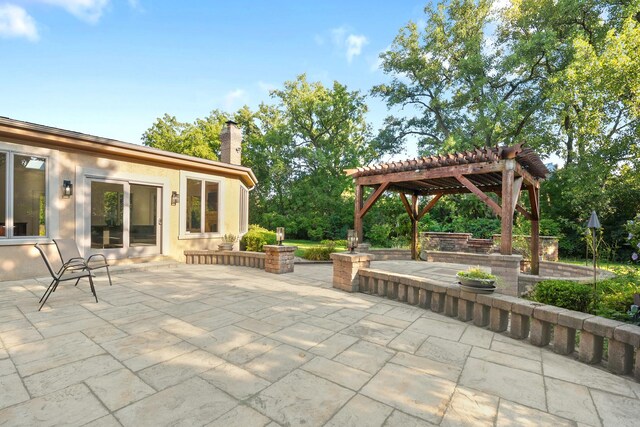 view of patio featuring a pergola