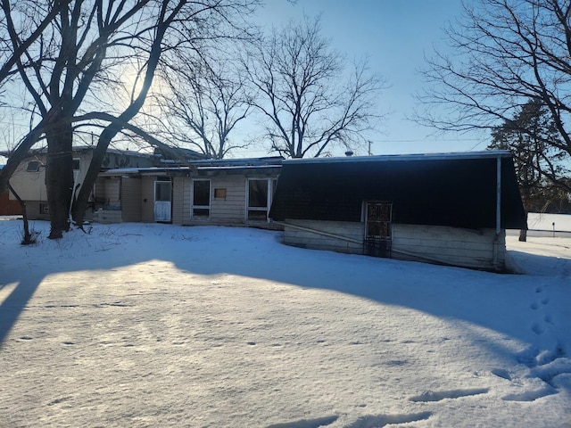 view of front of house