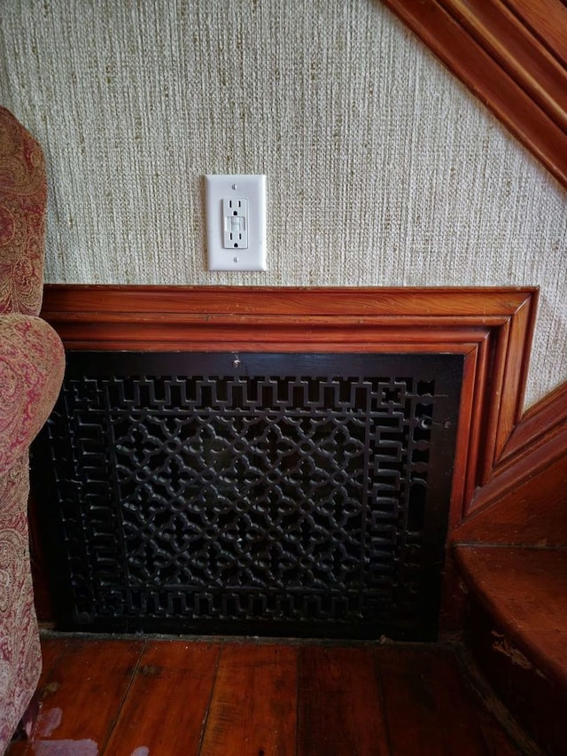 room details with wood-type flooring