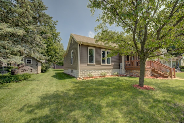 view of front of home with a front yard