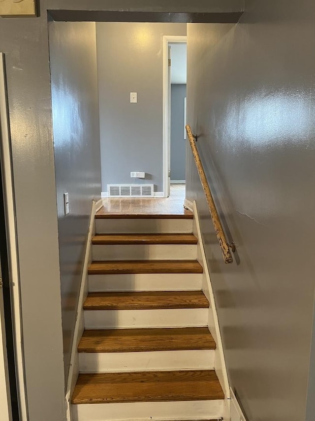 1269 Arthur St, Calumet City, IL 60409 - view of stairs