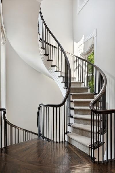 1407 N Hoyne Ave, Chicago, IL 60622 - stairway featuring a high ceiling