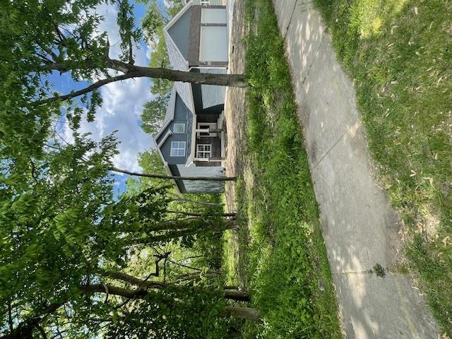 460 N School St, Braidwood, IL 60408 - view of side of home