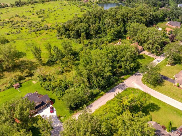 3306 E Forestview Trl, Crete, IL 60417