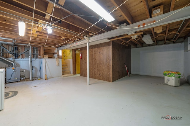 basement with washer / dryer