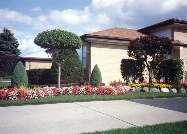 view of home's exterior