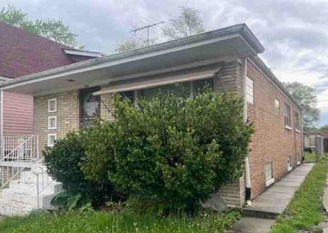13833 S Edbrooke Ave, Riverdale, IL 60827 - photo 3