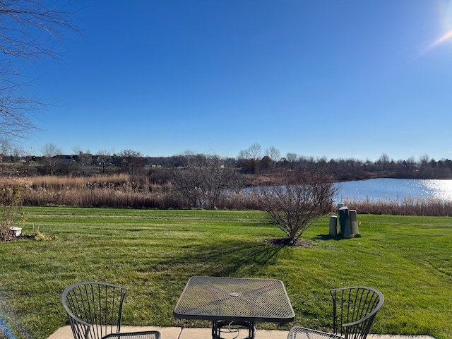 view of yard with a water view