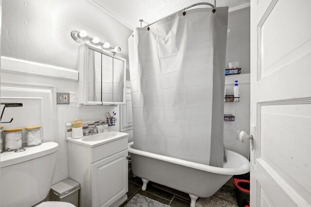 6821 S Campbell Ave, Chicago, IL 60629 - full bath featuring vanity, shower / bath combination with curtain, tile patterned floors, and toilet