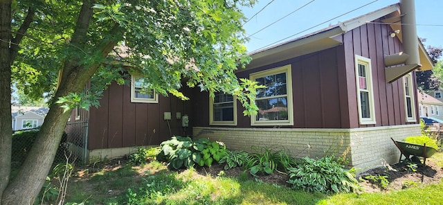 view of home's exterior