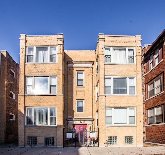 1554 E 65th Pl Unit 1E, Chicago, IL 60637 - photo 1
