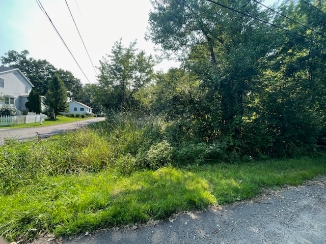 34763 N Peterson Ave, Ingleside, IL 60041