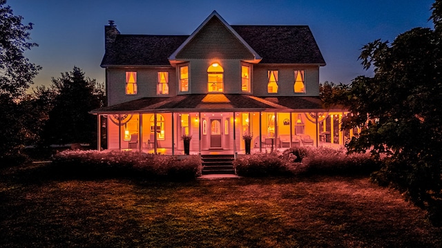 view of front of home featuring a porch