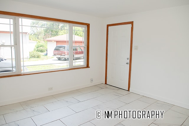 view of tiled empty room