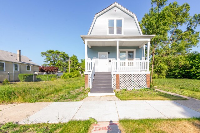 bungalow featuring covered porch