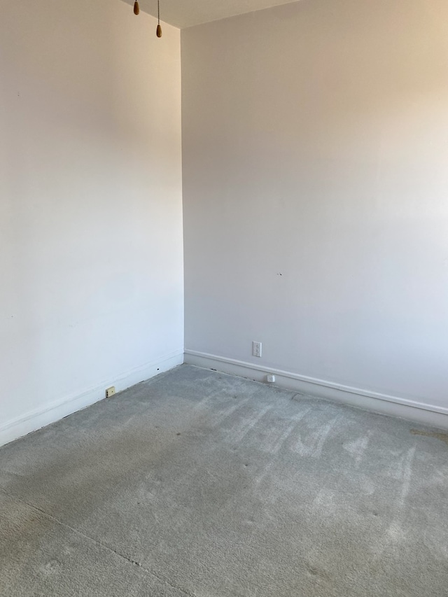 8315 S Dante Ave, Chicago, IL 60619 - carpeted spare room featuring baseboards