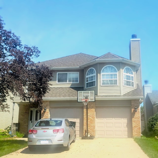 view of front facade with a garage