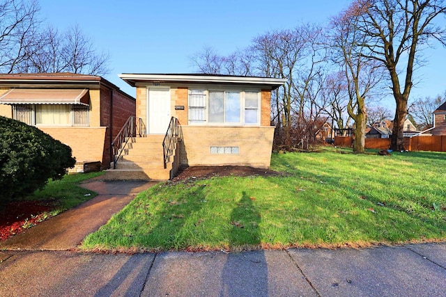 view of front of house with a front yard