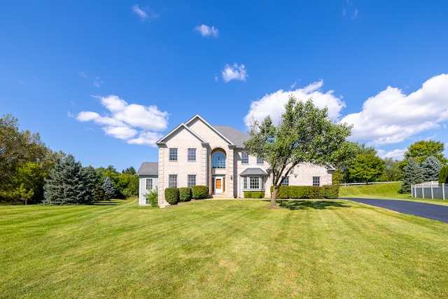 view of front of house with a front yard