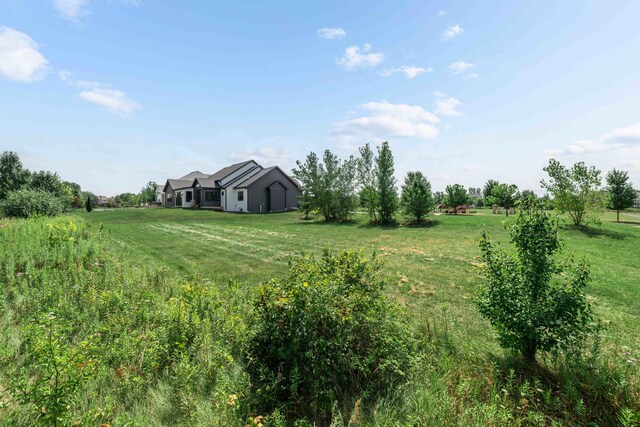 1018 Wheatfield Ave, Sugar Grove, IL 60554