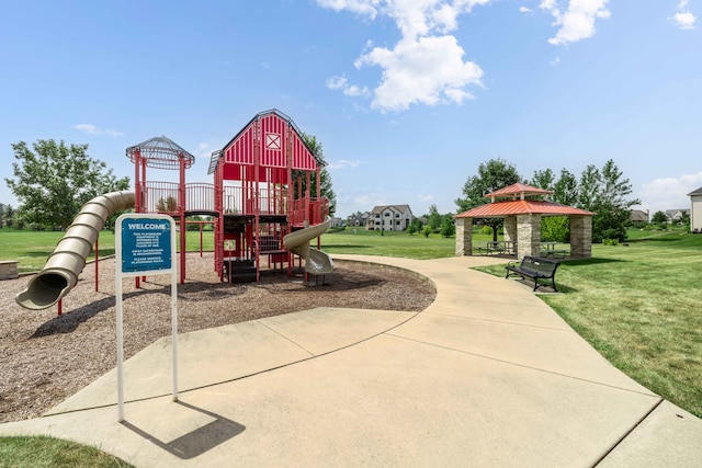 1018 Wheatfield Ave, Sugar Grove, IL 60554