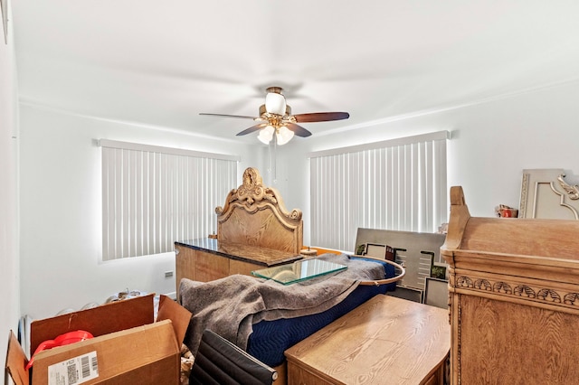 bedroom featuring ceiling fan