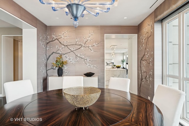 dining room featuring an inviting chandelier