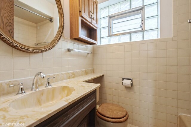 6849 N Overhill Ave, Chicago, IL 60631 - photo 8