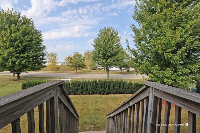 1214 Jerome Ct E, Antioch, IL 60002 - view of grassy yard