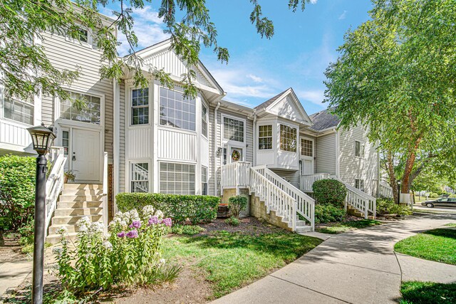 306 Hidden Creek Ln, North Aurora, IL 60542 - view of front of house