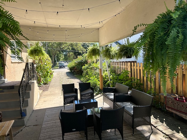 view of patio featuring outdoor lounge area