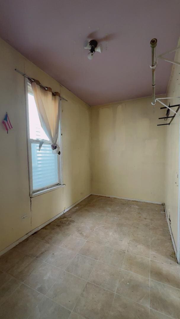 view of unfurnished room