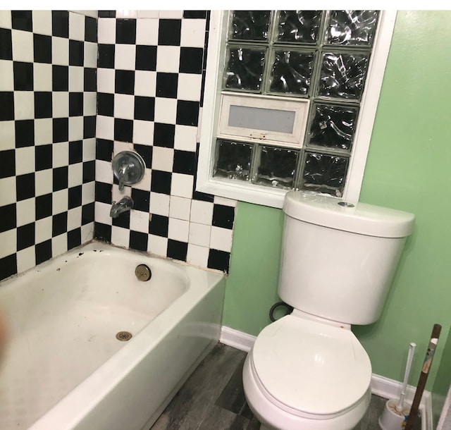 bathroom featuring toilet