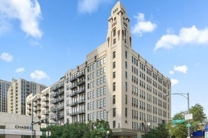 758 N Larrabee St Unit 811, Chicago, IL 60654 - view of building exterior