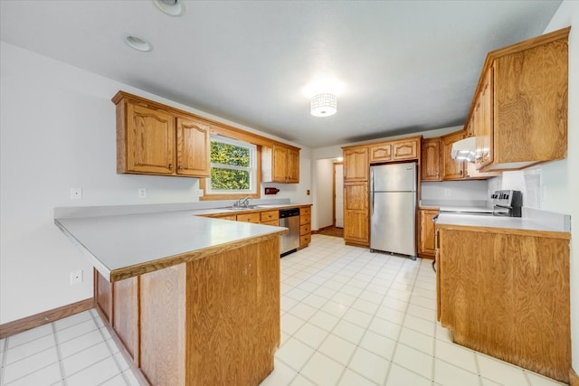 kitchen featuring sink, extractor fan, kitchen peninsula, appliances with stainless steel finishes, and light tile patterned floors