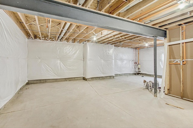 view of unfinished basement