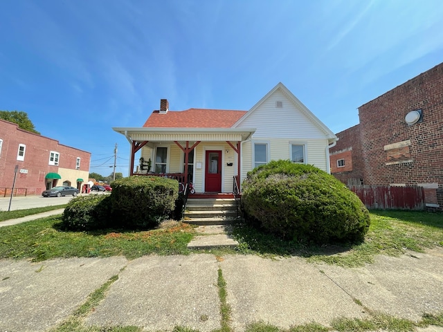 view of front facade with a porch