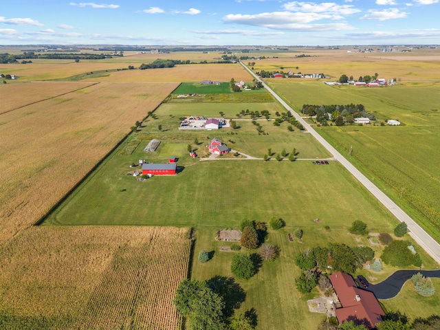 birds eye view of property featuring a rural view