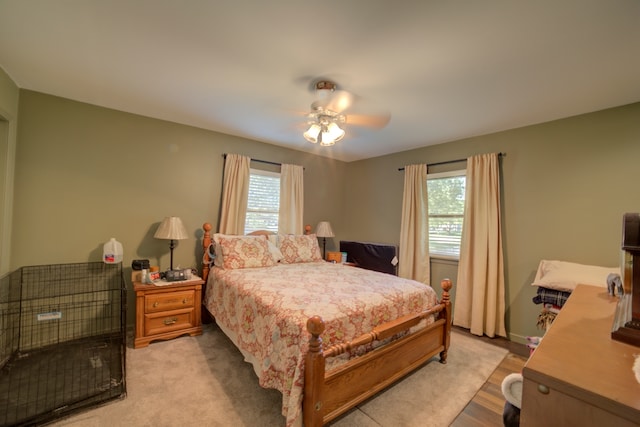 bedroom featuring ceiling fan