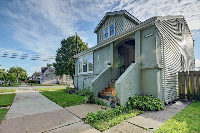 view of front of house