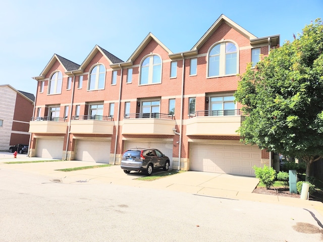 view of townhome / multi-family property