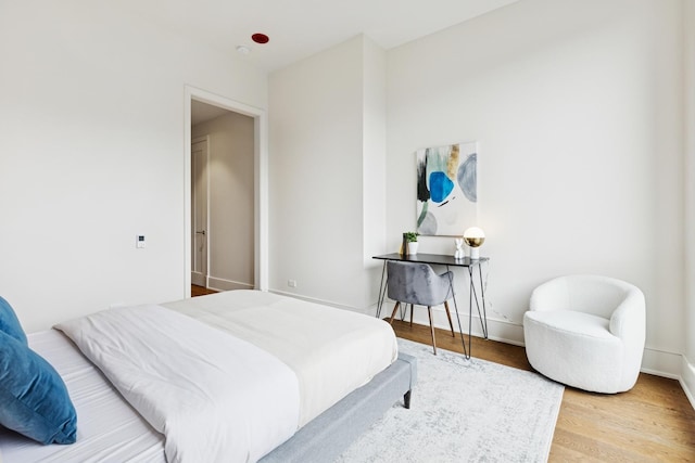 21 N May St Unit 402, Chicago, IL 60607 - bedroom with wood finished floors and baseboards