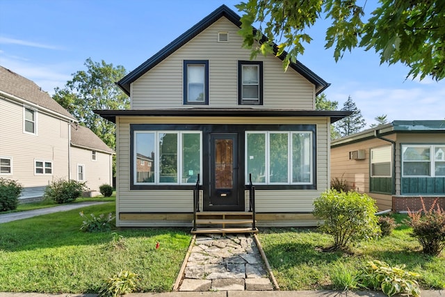 view of front of house featuring a front yard