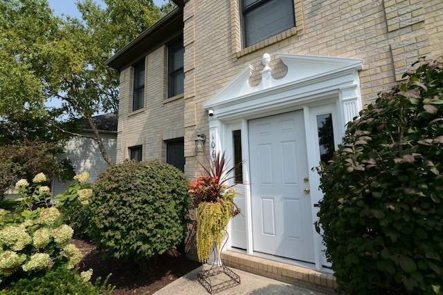 view of property entrance